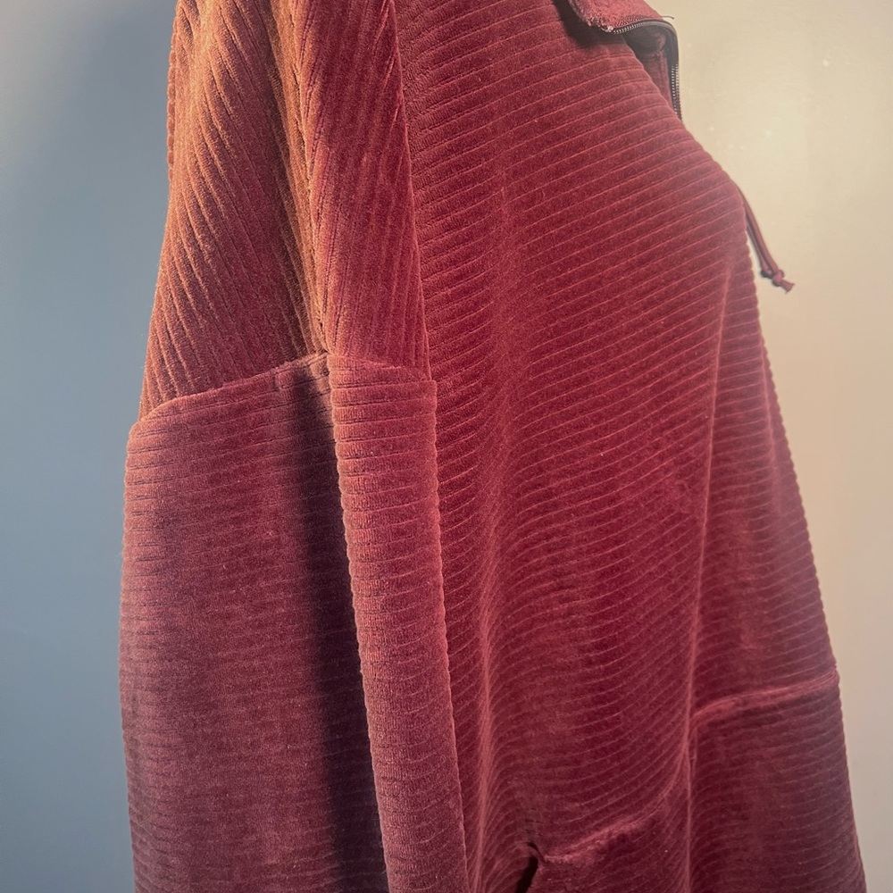 Lands End Red Oversized Top - Picture 6 of 14